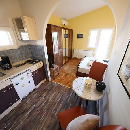 Villa Terracotta Studio 2 Starigrad Paklenica Zewnętrze zdjęcie